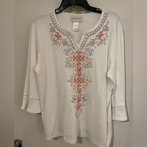 Alfred Dunner White Tunic with Orange and Blue Embroidery
